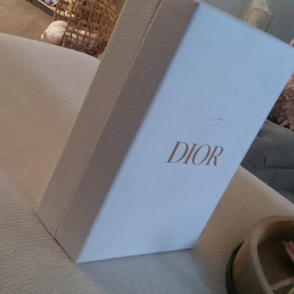 Dior white Box - Picture 1 of 5